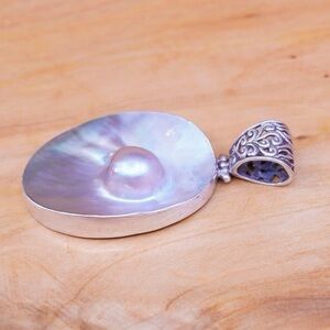 Vintage Sterling 925 silver handmade pendant with oval blaster pear